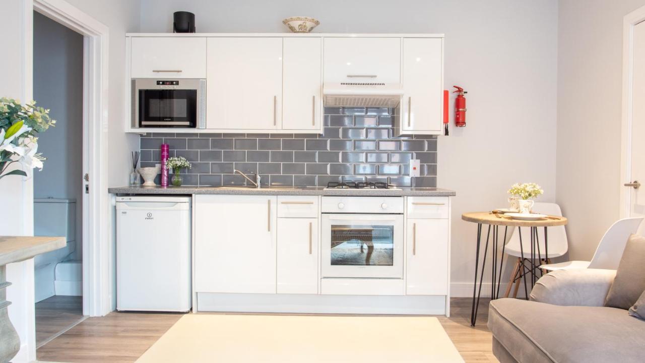 Modern Apartment With Free Parking And Wifi Stratford-upon-Avon Exteriör bild