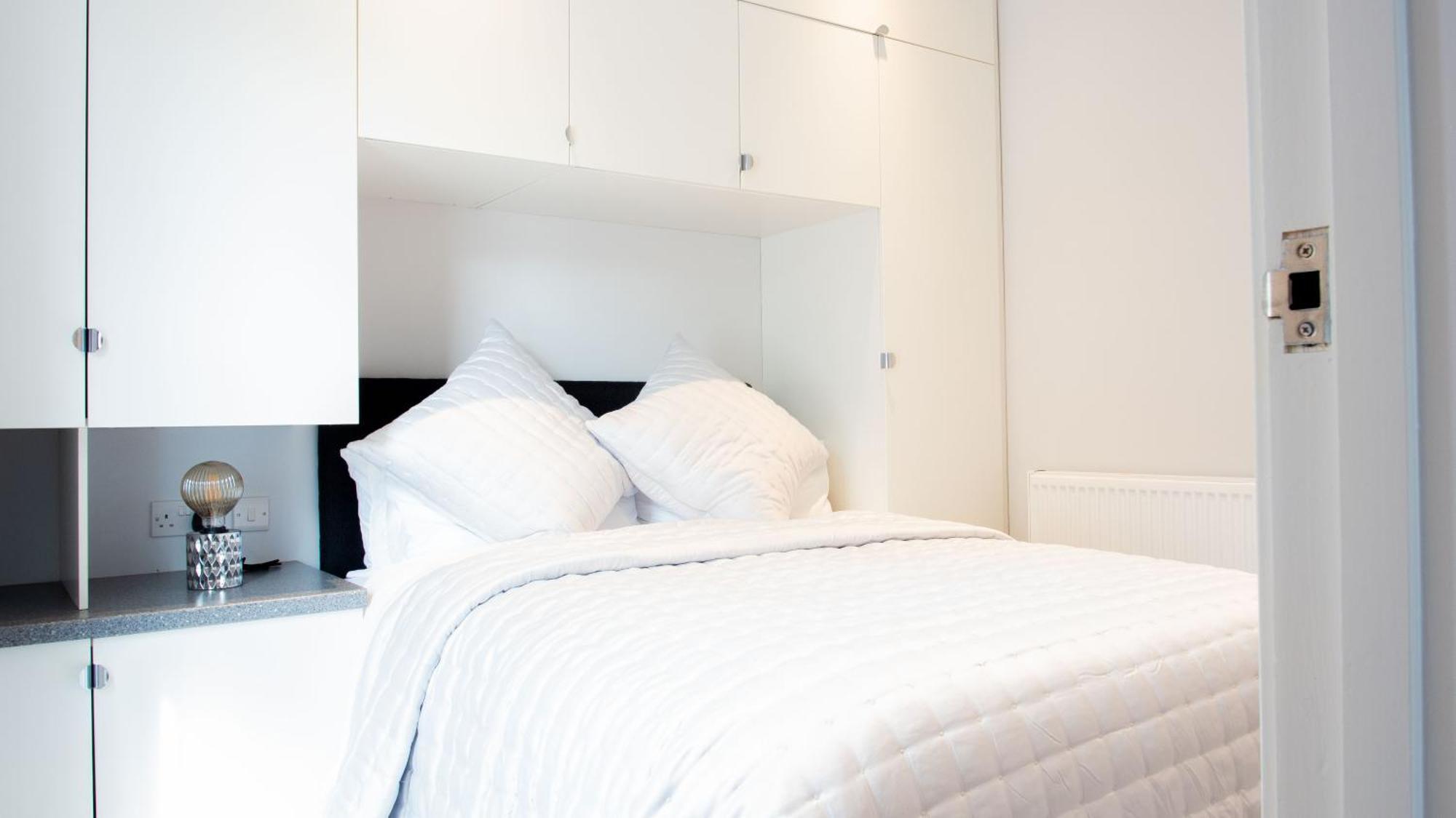 Modern Apartment With Free Parking And Wifi Stratford-upon-Avon Exteriör bild
